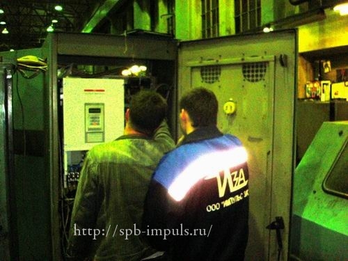 Токарно-винторезный станок модели 16М30