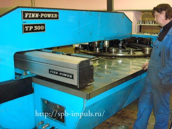 Координатно-пробивной пресс FINN POWER TP300